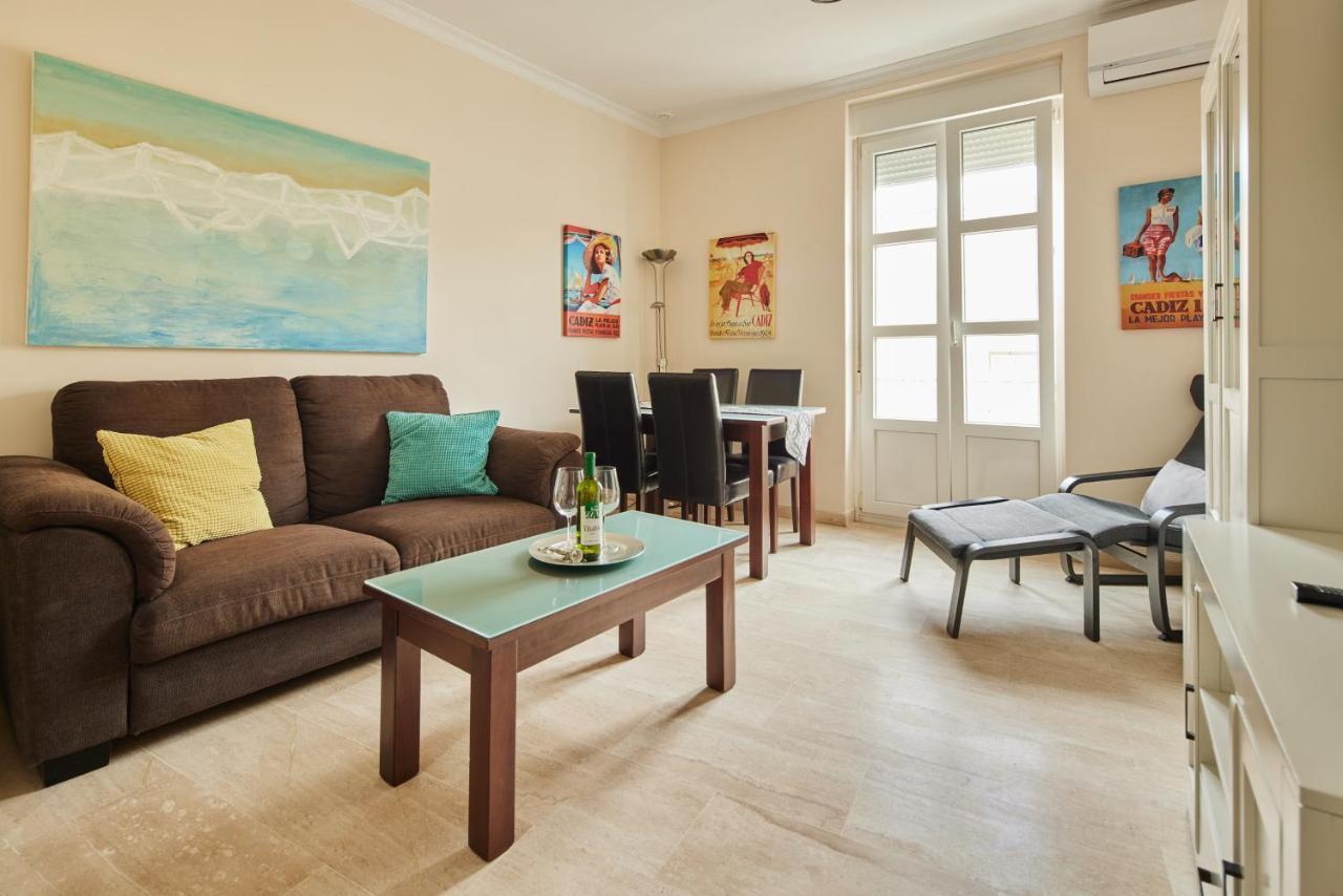 Apartamento Tavira Little Apartments Cádiz Buitenkant foto