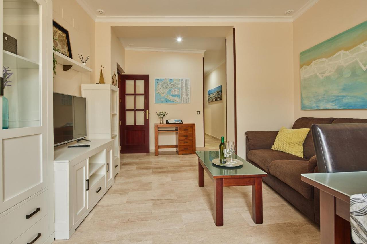 Apartamento Tavira Little Apartments Cádiz Buitenkant foto
