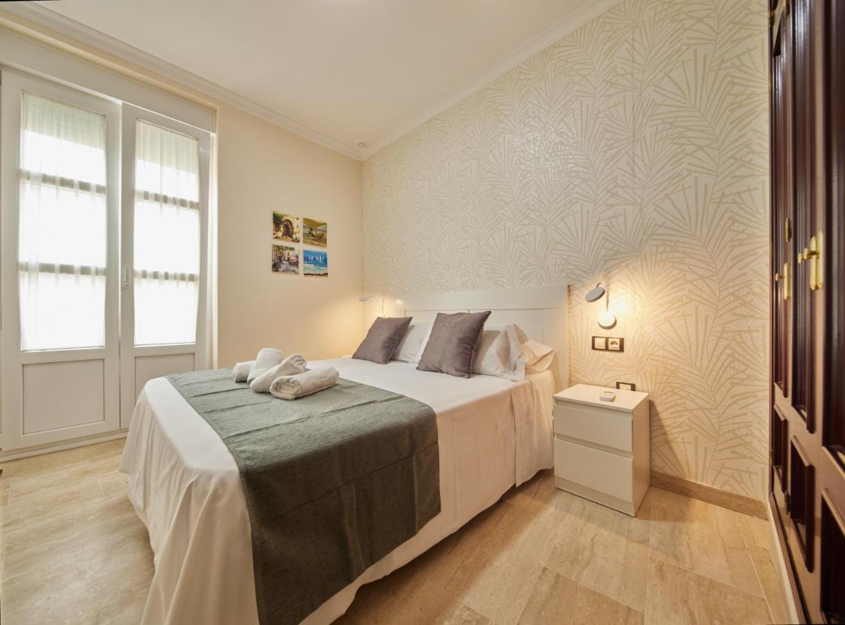 Apartamento Tavira Little Apartments Cádiz Buitenkant foto
